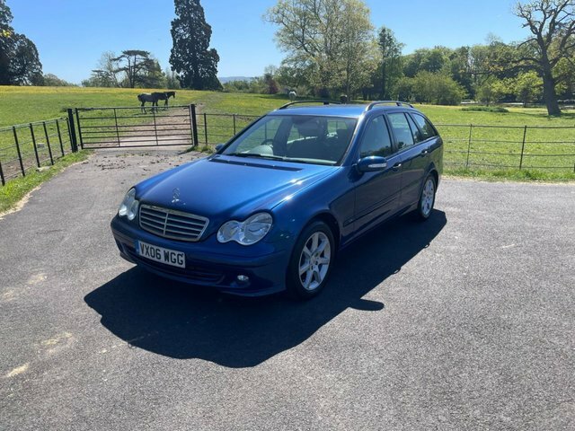 Mercedes-Benz C Class 2006 2.1 C220 Cdi Classic Se Estate Aut Blue