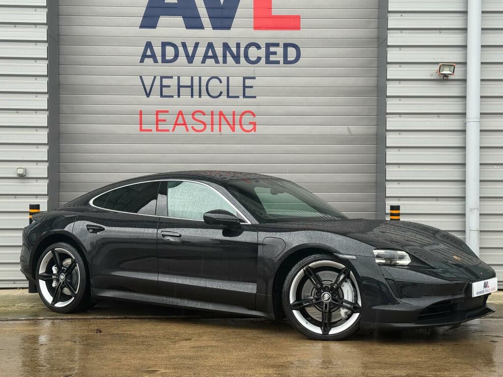 Porsche Taycan Porsche Taycan Black
