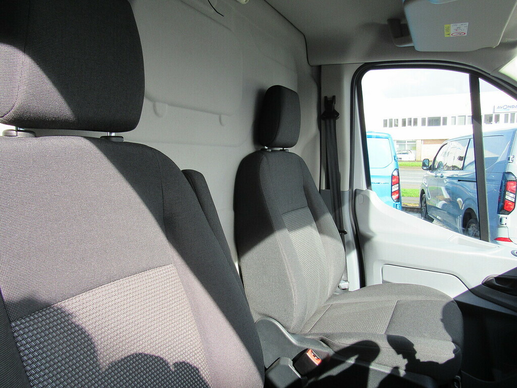 Ford Transit Custom 2.0 350 Ecoblue Panel Van Fwd L2 LA19CEJ White #6