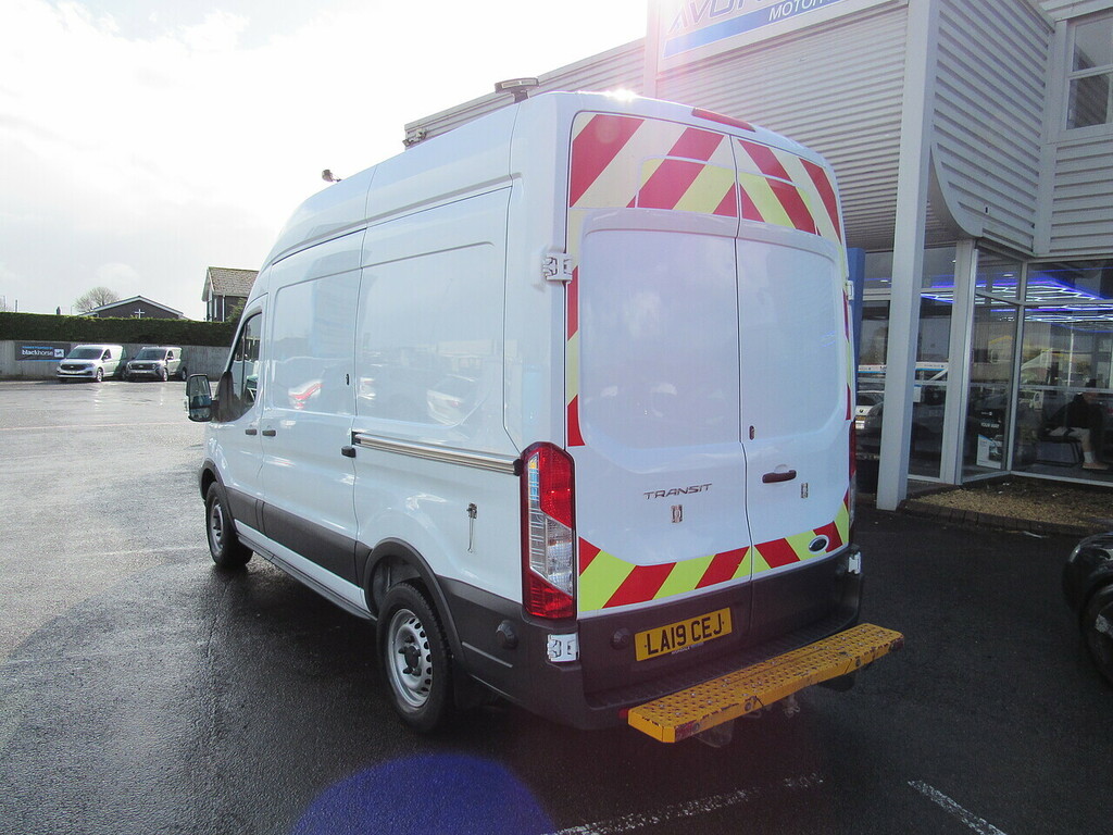 Ford Transit Custom 2.0 350 Ecoblue Panel Van Fwd L2 LA19CEJ White #2