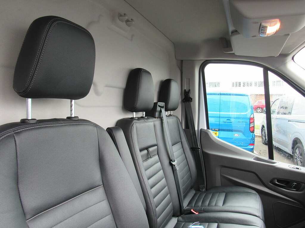 Ford Transit Custom 2.0 350 Ecoblue Trail Panel Van NX73MSU White #2