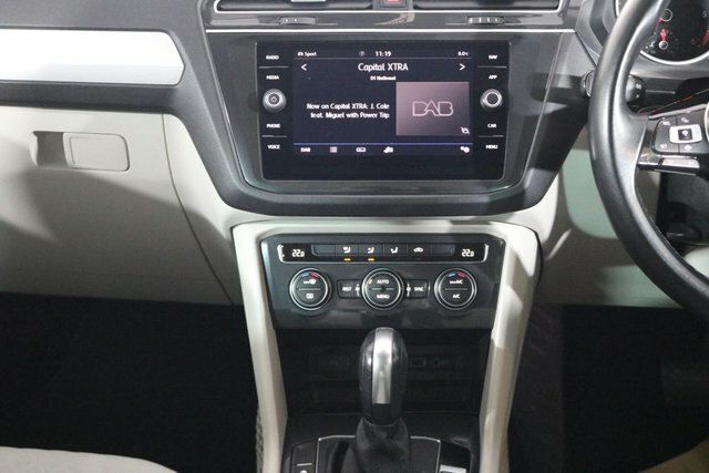 Volkswagen Tiguan 2.0 Tdi Match Suv Dsg 4Motion Euro 6 S KP69NTG Silver #4