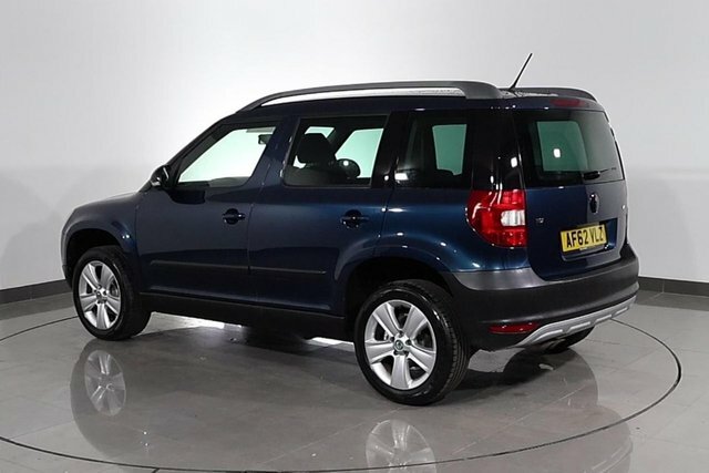 Skoda Yeti 2.0 Tdi S Outdoor White #6