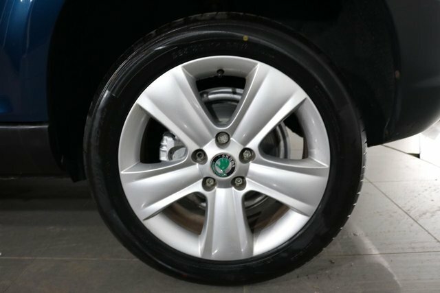 Skoda Yeti 2.0 Tdi S Outdoor White #27