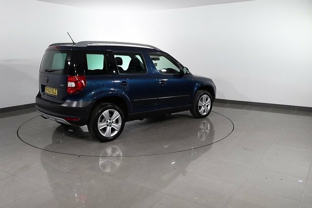 Skoda Yeti 2.0 Tdi S Outdoor White #77