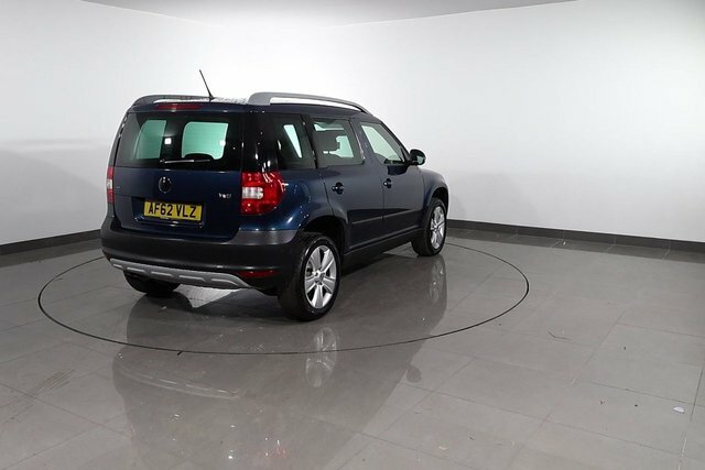 Skoda Yeti 2.0 Tdi S Outdoor White #73