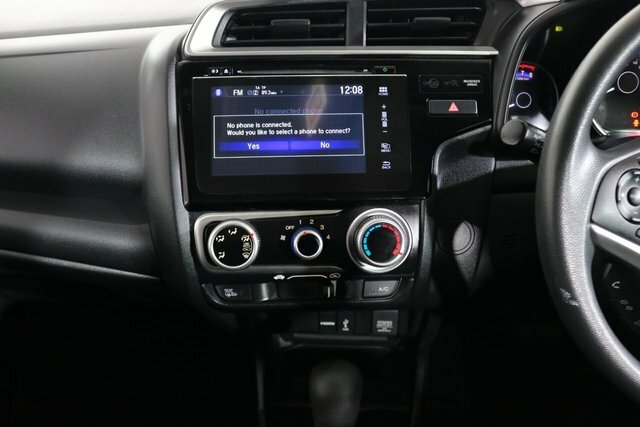 Honda Jazz 1.3 I-vtec Se Hatchback Cvt Euro 6 S S Grey #4