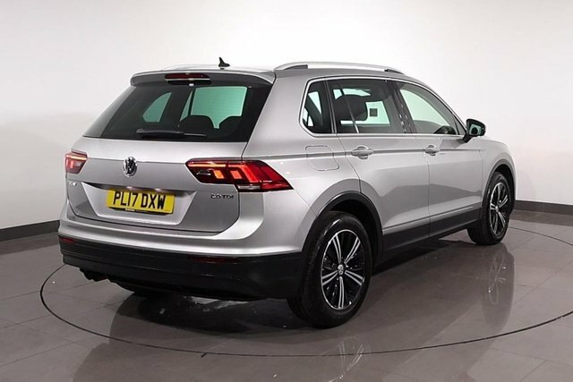 Volkswagen Tiguan 2.0 Tdi Se Suv Dsg Euro 6 S S 150 Ps PL17DXW Silver #2