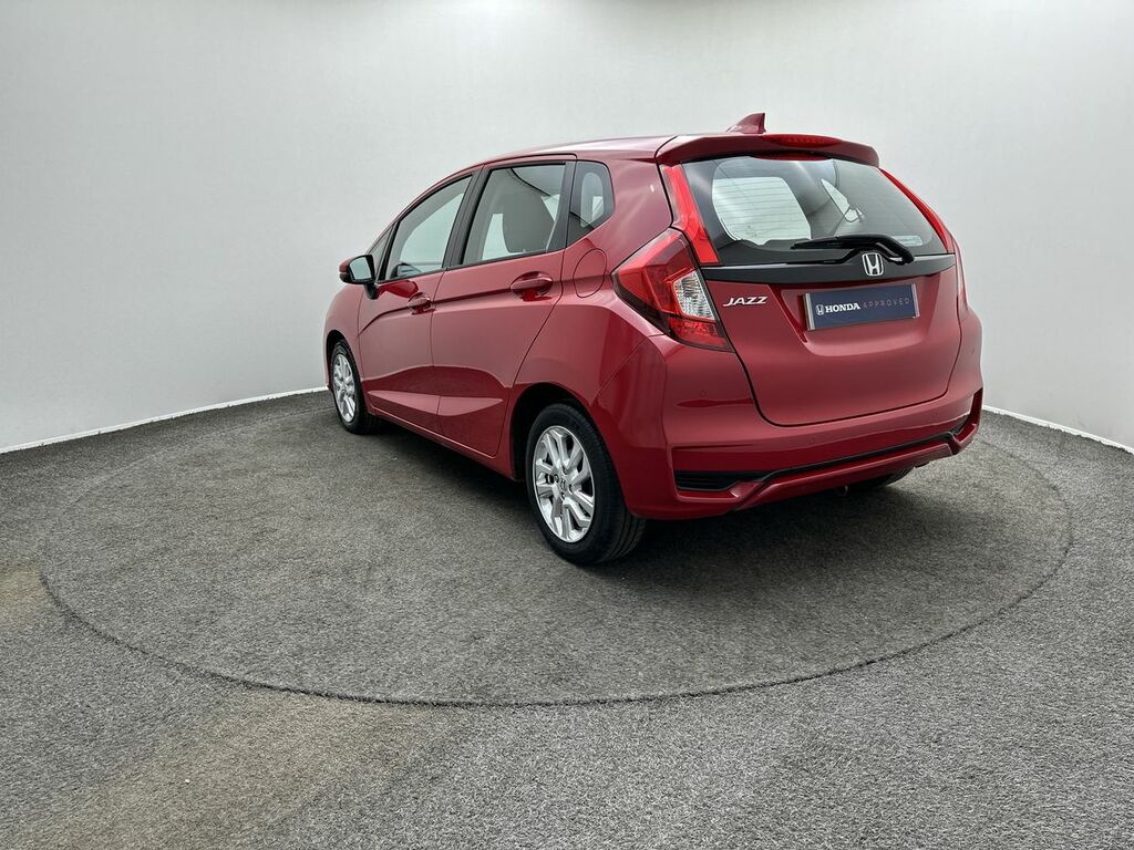 Honda Jazz 1.3 I-vtec Se Navi OV19WHR Red #4
