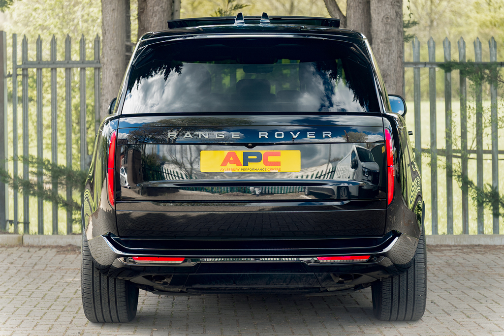 Land Rover Range Rover P440e Hybrid #4