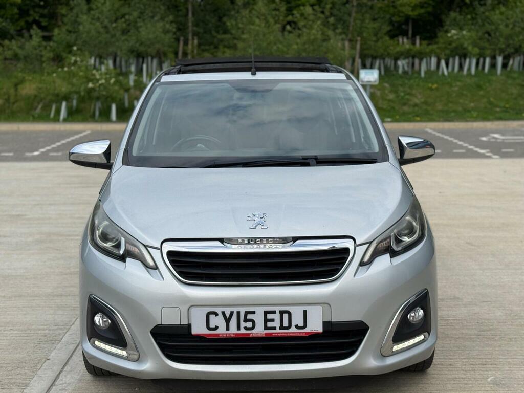 Peugeot 108 Hatchback 1.2 Vti Puretech Allure Top Euro 5 CY15EDJ Silver #2