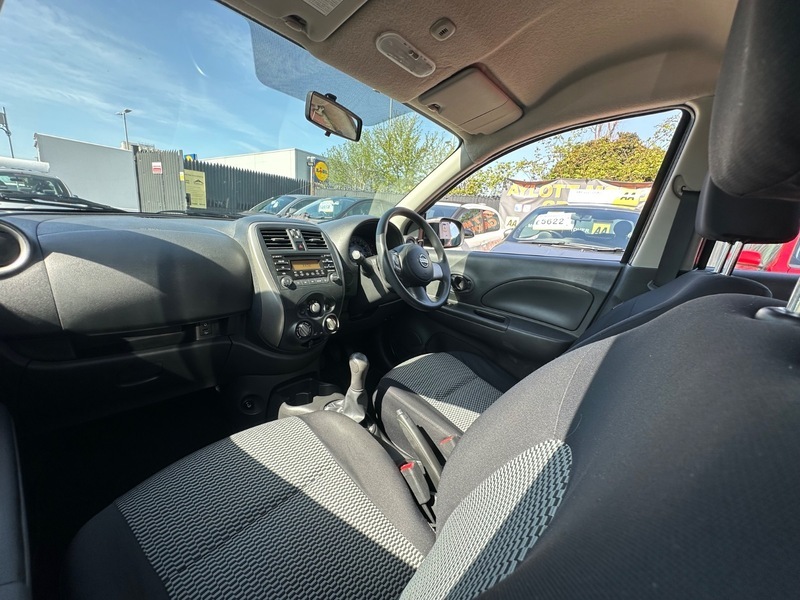 Nissan Micra Visia Black #6