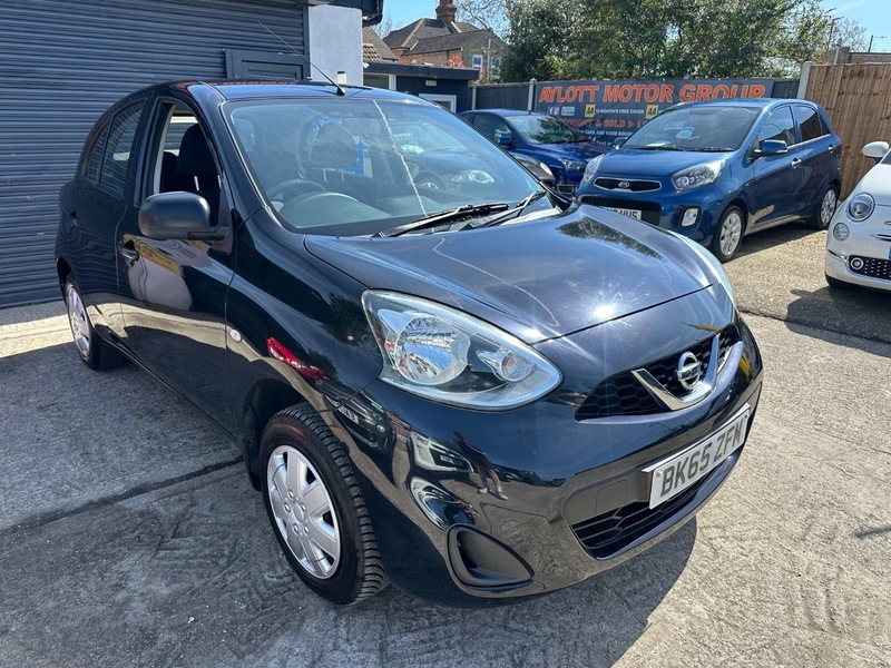 Nissan Micra Visia Black #4
