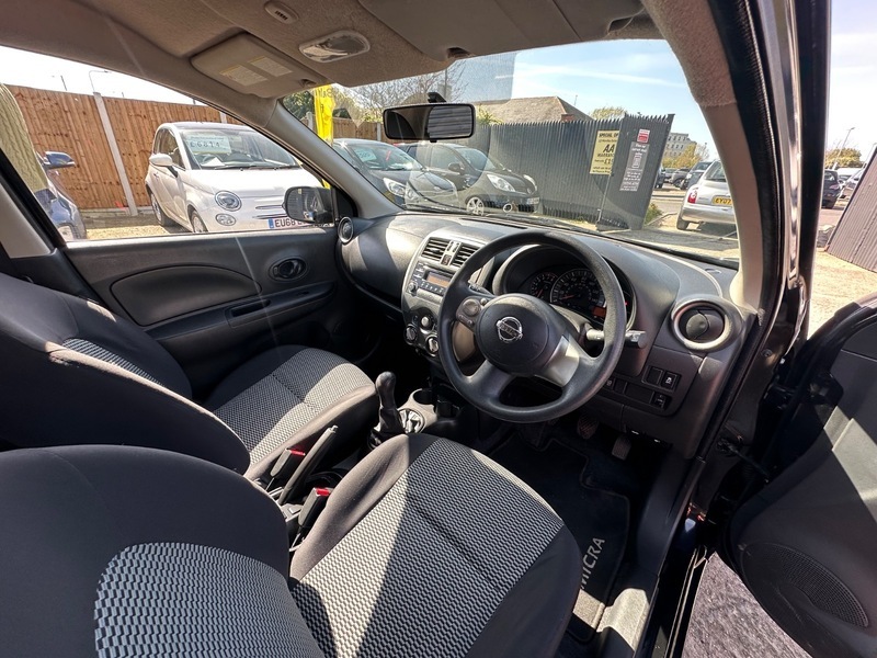 Nissan Micra Visia Black #5