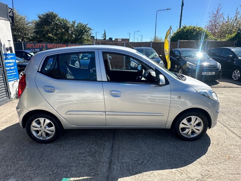 Hyundai I10 Active LO11NSF Silver #3