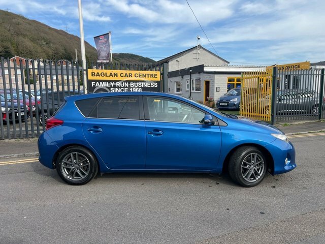 Toyota Auris 1.6 V-matic Icon Plus Hatchback Blue #2