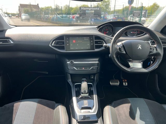 Peugeot 308 1.2 Puretech Tech Edition Hatchback Eat Grey #3