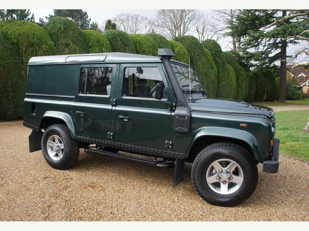 Land Rover Defender 110 Diesel Green #6