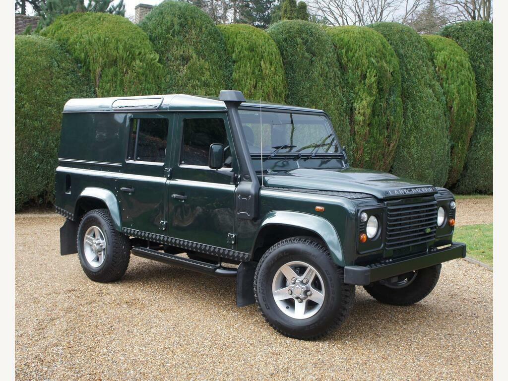 Land Rover Defender 110 Diesel Green