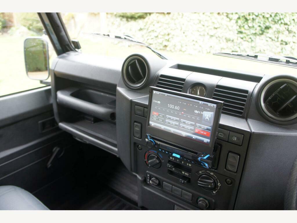 Land Rover Defender 110 110 Unknown U281 Green #34