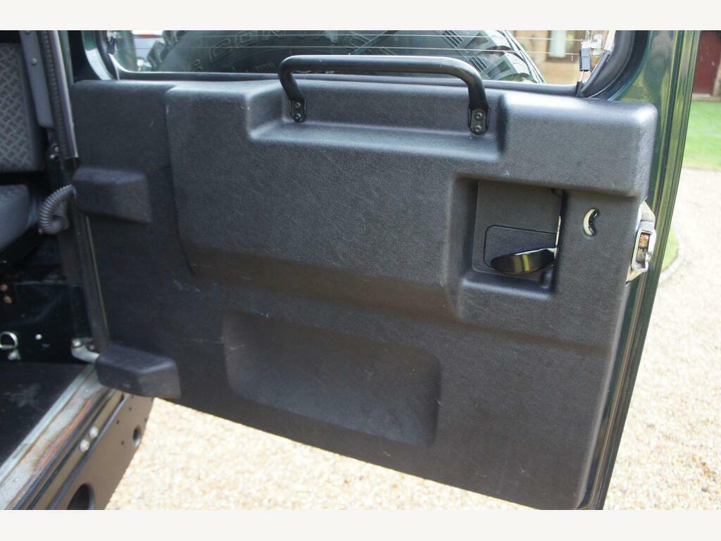 Land Rover Defender 110 110 Unknown U281 Green #29
