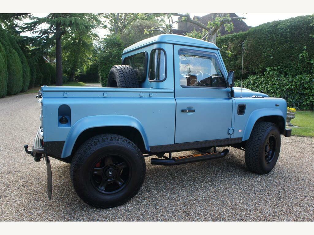 Land Rover Defender 90 Suv Green #11