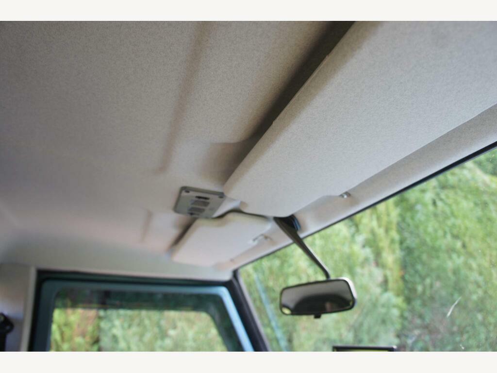 Land Rover Defender 90 Suv Green #47