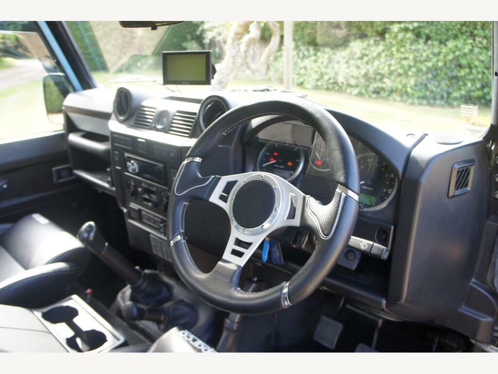 Land Rover Defender 90 Suv Green #40