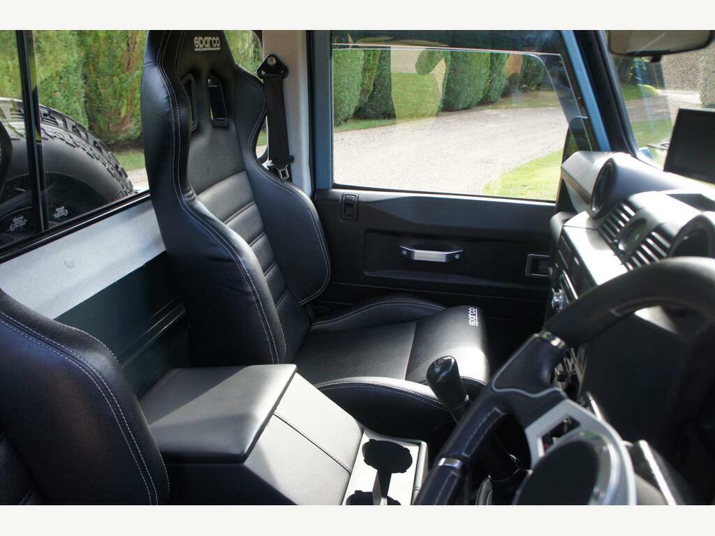 Land Rover Defender 90 Suv Green #36