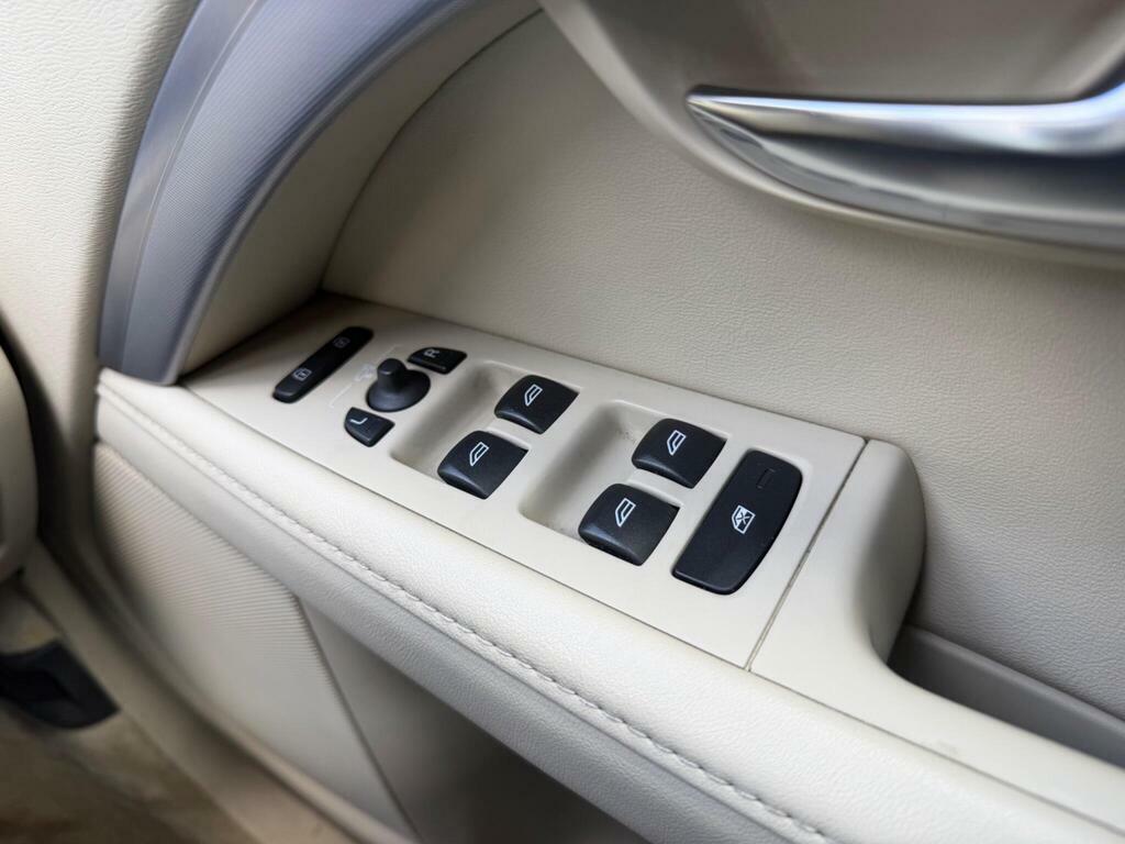 Volvo S80 D4 Se Lux Silver #13