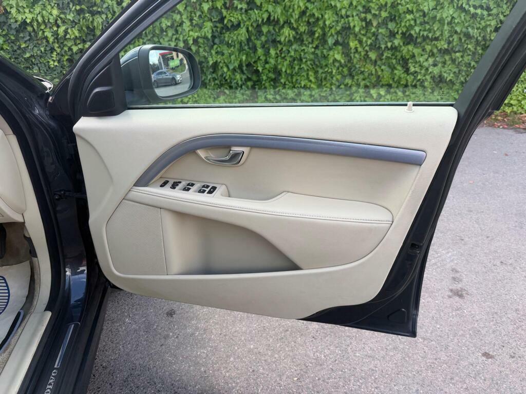 Volvo S80 D4 Se Lux Silver #16