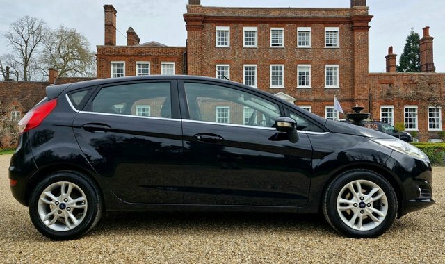 Ford Fiesta 1.5 Tdci Zetec Hatchback YB15OFC Black #2