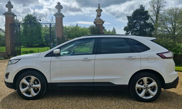 Ford Edge 2.0 Tdci Zetec Suv YG66VUO White #6