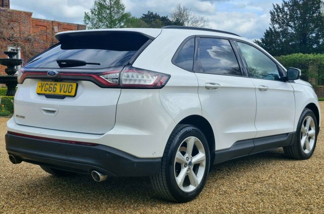 Ford Edge 2.0 Tdci Zetec Suv YG66VUO White #3