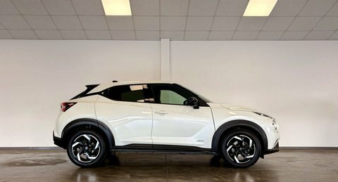 Nissan Juke 1.6 Juke N-connecta YA72CSU White #2