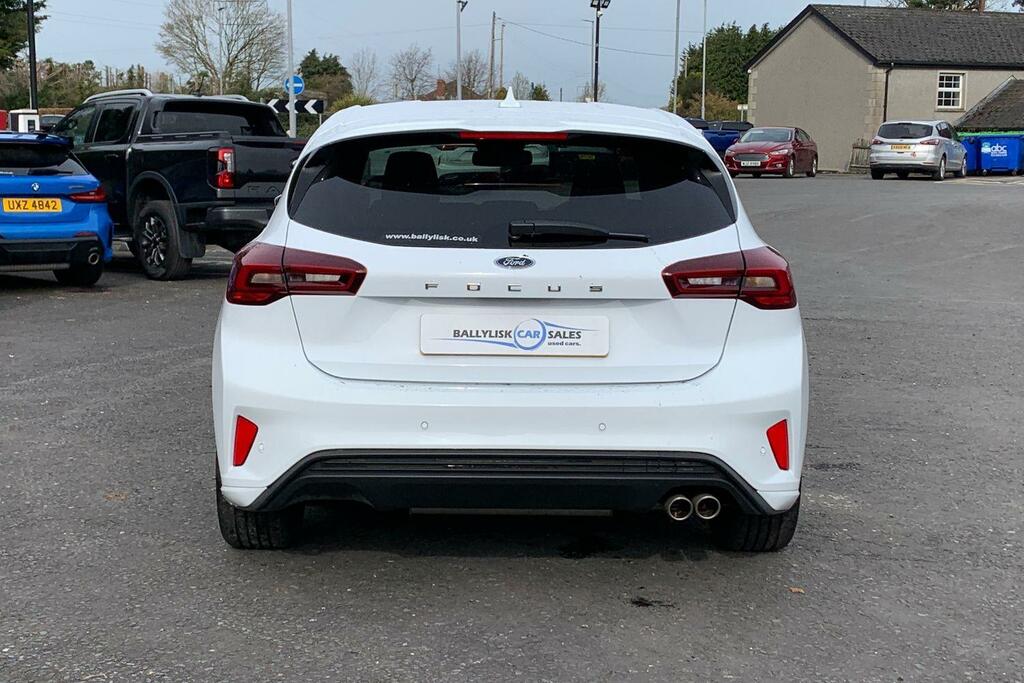 Ford Focus 1.0T 125Ps St-line In White With Only 1500 Miles White #5