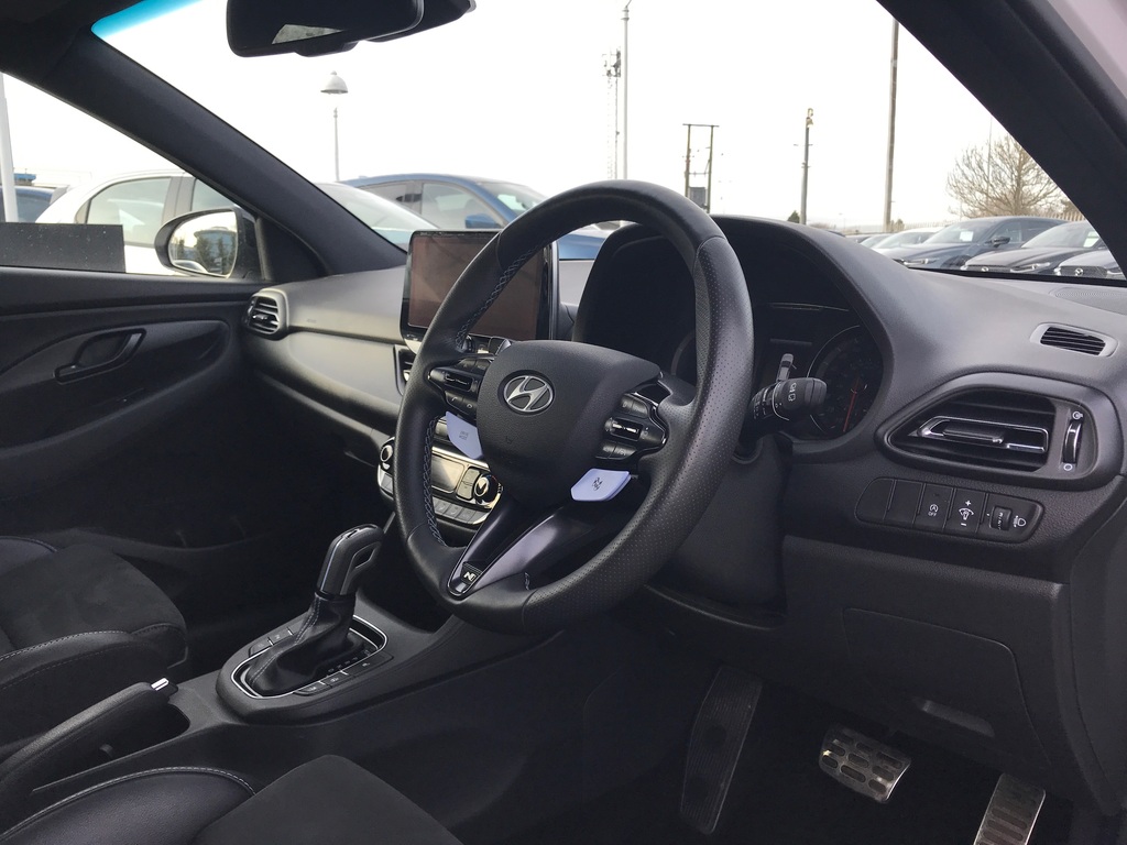 Hyundai I30 2.0T Gdi N Performance Dct White #3
