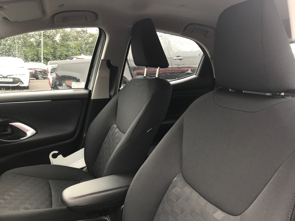 Mazda 2 1.5I Hybrid Centre Line Cvt Silver #6