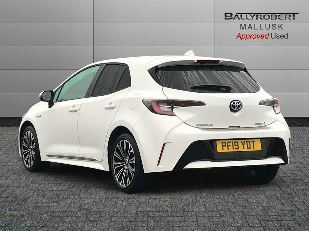 Toyota Corolla 1.8 Vvt-i Hybrid Design Cvt PF19YDT White #2