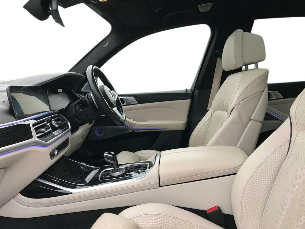 BMW X7 Xdrive40d Mht M Sport Step Black #5