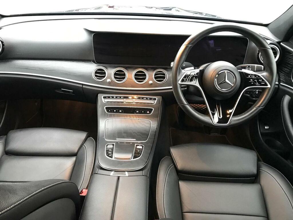 Mercedes-Benz E Class E400d 4Matic Amg Line Premium 9G-tronic Blue #4