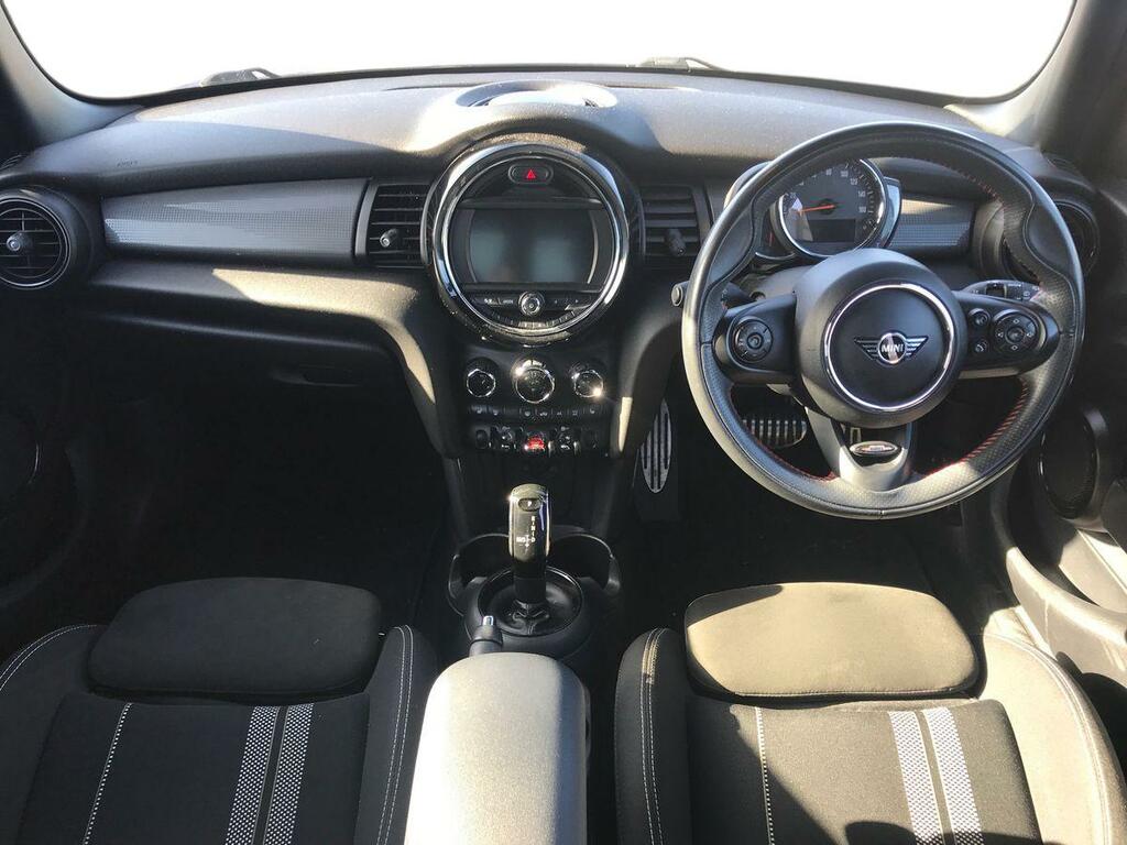 Mini Hatch 1.5 Cooper Sport II YNZ8423 Blue #4