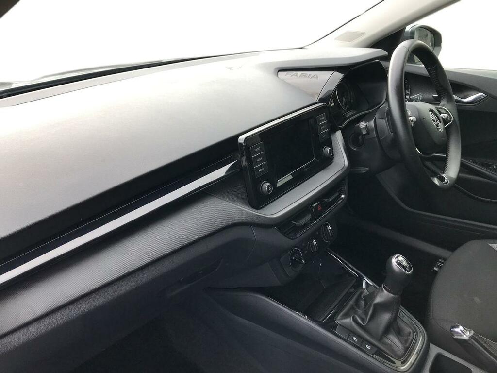 Skoda Fabia 1.0 Tsi Se Comfort YGZ7051 Grey #5