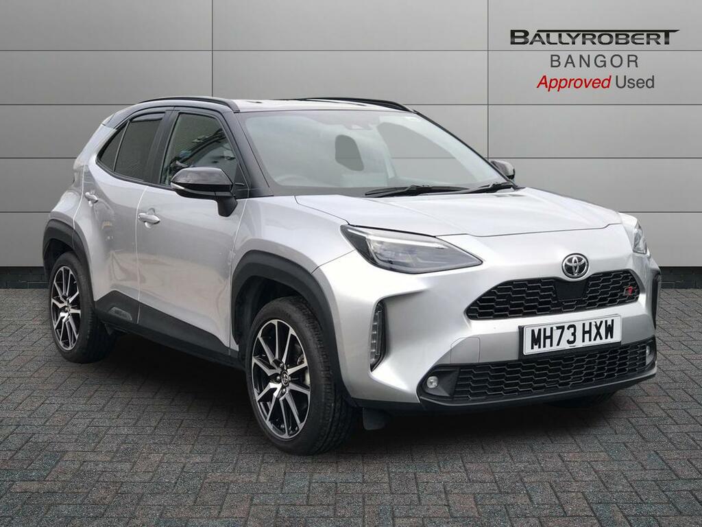 Toyota Yaris Cross 1.5 Hybrid Gr Sport Cvt Silver