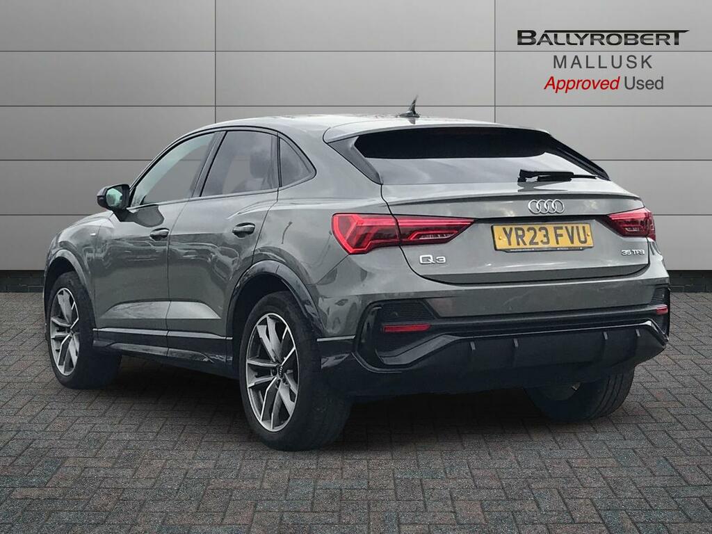 Audi Q3 35 Tfsi Black Edition S Tronic YR23FVU Grey #2