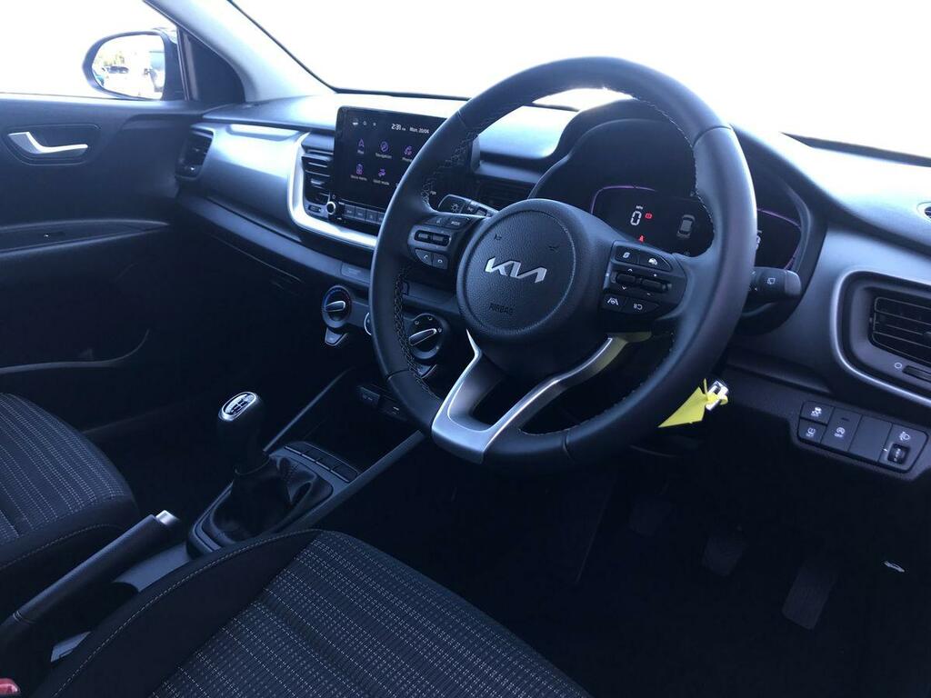 Kia Stonic 1.0T Gdi 98 2 JSZ7520 Black #3