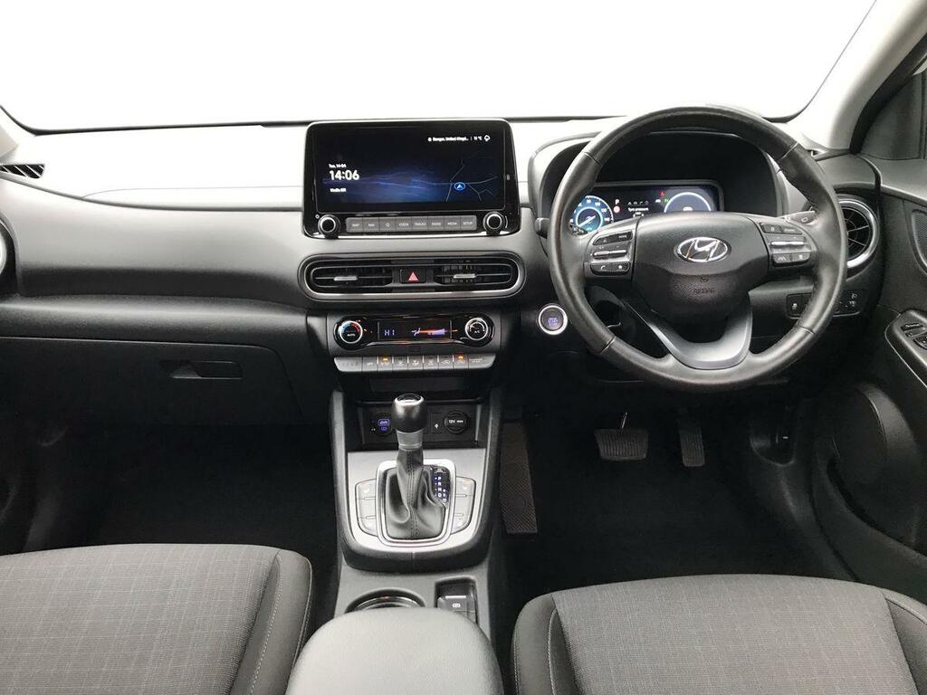 Hyundai Kona 1.6 Gdi Hybrid Premium Dct WH72COA White #4