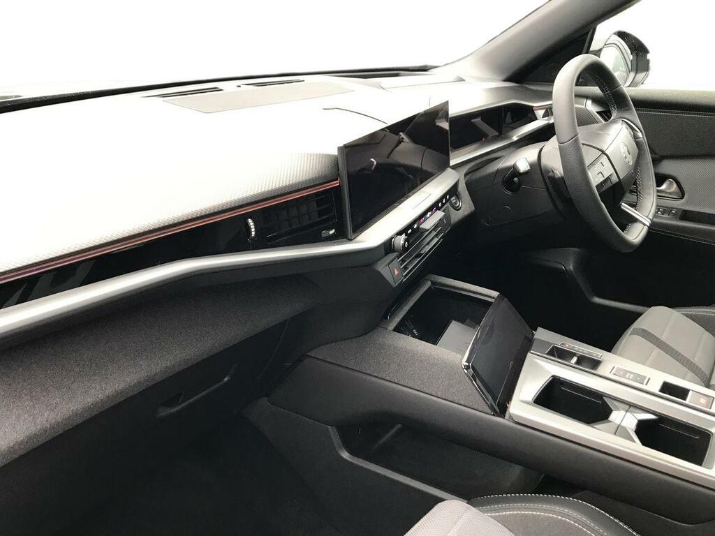 Vauxhall Grandland 1.2 Hybrid 136 Ultimate E-dct6 Pan Roof DW74EWP Black #5
