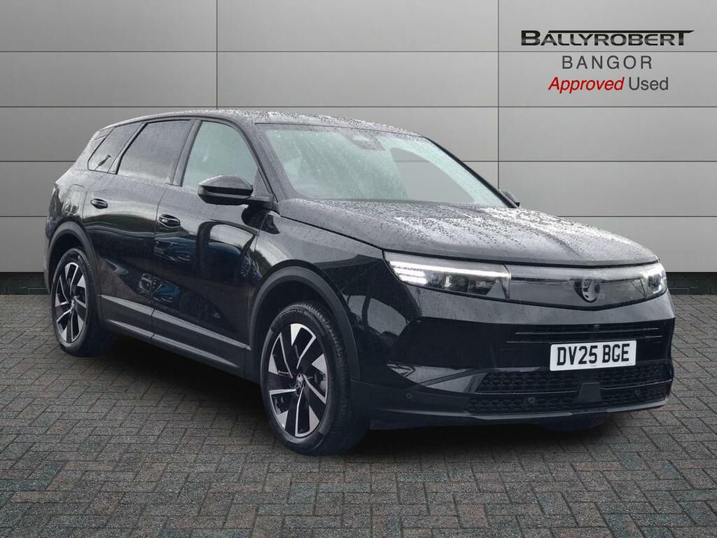 Vauxhall Grandland 1.2 Hybrid 136 Ultimate E-dct6 Pan Roof Black