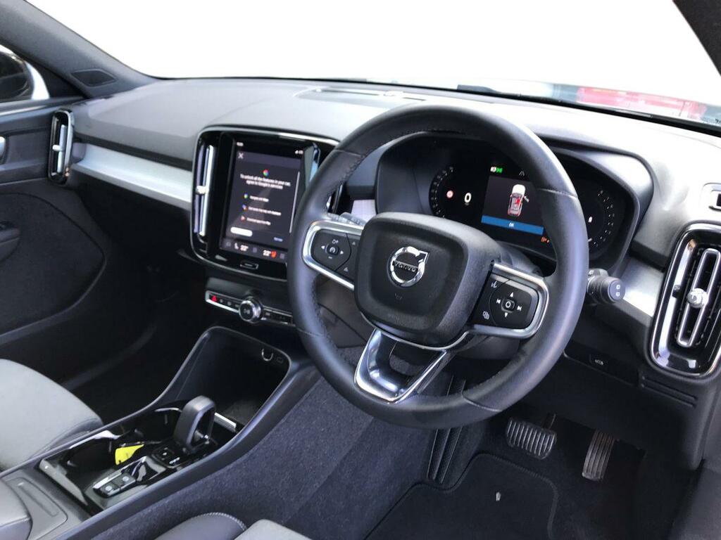 Volvo XC40 2.0 B3p Plus Dark KR72YOK Grey #3
